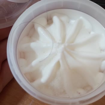 Algida Dondurmadan Saç Kılı Çıktı