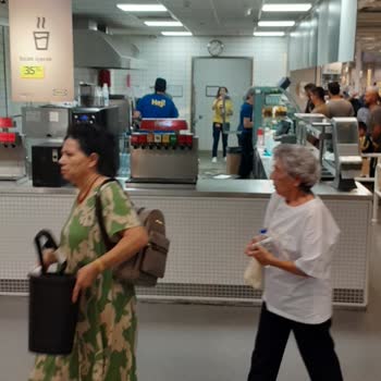 IKEA Ankara Fast Food Terbiyesizliği