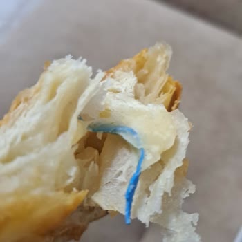 A101 Boyozun İçinde Plastik Parça