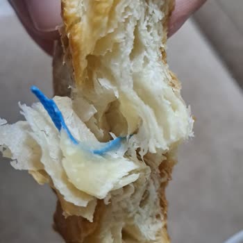 A101 Boyozun İçinde Plastik Parça
