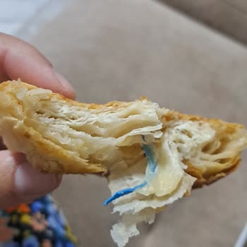 A101 Boyozun İçinde Plastik Parça