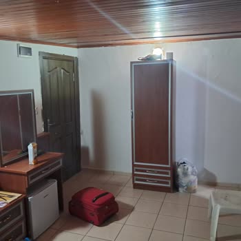 London House Bir Puan Bile Fazla