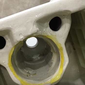 Kale Klozet Tasarım Ve Malzeme Kalitesi Sorunu