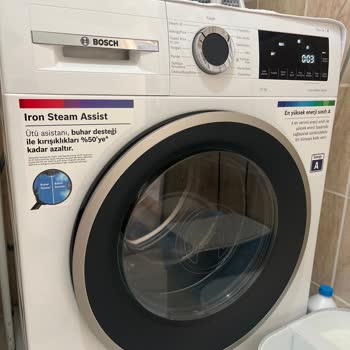 Mi lavadora Bosch nueva se tambalea y oxida, sin ayuda del servicio