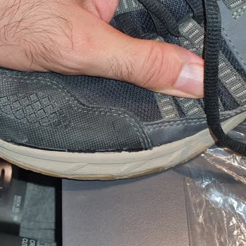 Problema con Zapatos Skechers: Daño No Resuelto