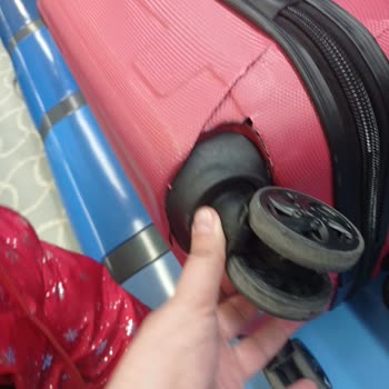 Pegasus Airlines: Maleta Rota y Respuesta Decepcionante