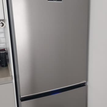 Refrigerador Beko 678551 EI Problema de Ruido