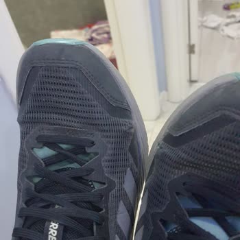 Adidas Terrex Zapatillas Rotas en Menos de Cinco Meses