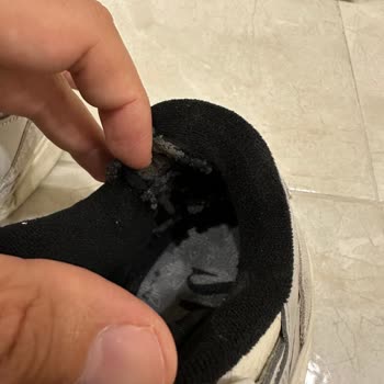 Adidas Forum Low se Desgasta en Dos Semanas y No Aceptan Devolución