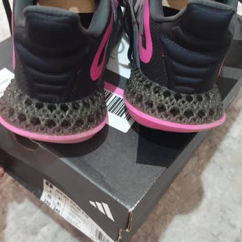 Dolor y mala atención con Adidas 4DFWD Pulse 2