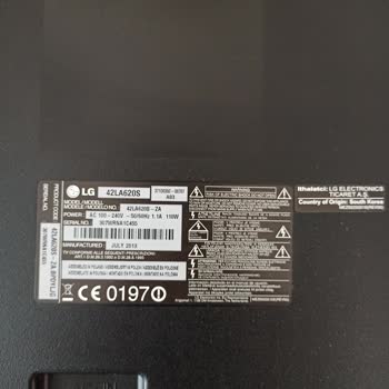 LG 42LA620S-ZA Soporte de TV Se Rompe
