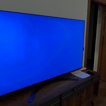 LG QNED 916PA Mini LED TV: Problema de Ghosting Vertical