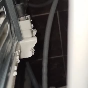 LG RC90V9EV2W Secadora 9 Kg Inverter Problema de Fugas de Agua