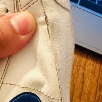 Zapatos de Invierno Nike se Desprenden