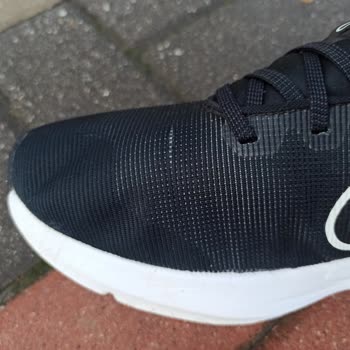 Mis zapatos Nike se están desmoronando después de seis usos