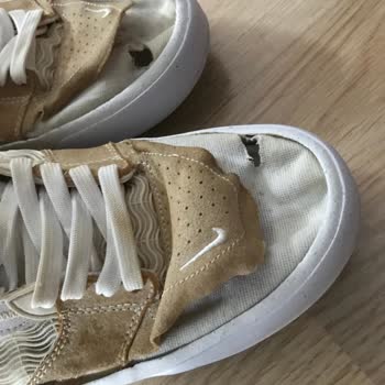 Calidad de las zapatillas Nike se deteriora tras limpieza