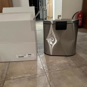 Solicitud de reembolso de artículo dañado de IKEA Stabben