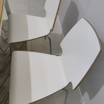 IKEA Vilmar Sillas Conectores Plásticos Frágiles y Repuestos Caros