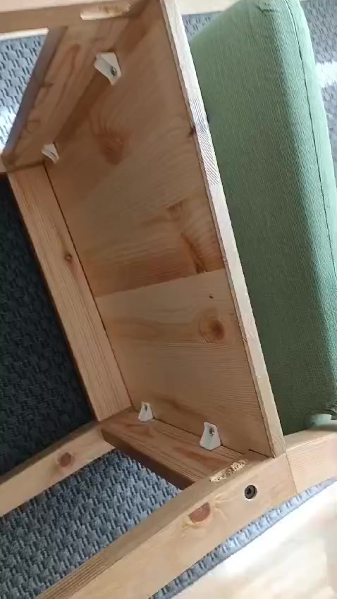 Parte defectuosa de mi IKEA Jokkmokk se rompe fácilmente Portada de vídeo