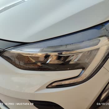 Renault Clio 2021 Problema de Empañamiento de Faros - Garantía Rechazada