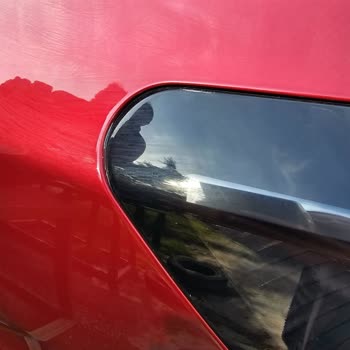 2022 Peugeot 3008 - La pintura se despega tras solo 11,000 km