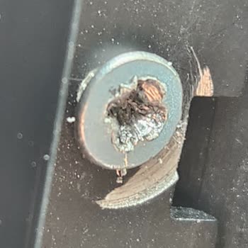 Problemas con la pantalla del Opel Astra L GS