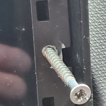 Problemas con la pantalla del Opel Astra L GS