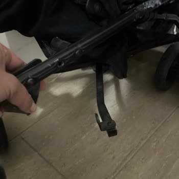 Rival Bebek Ürünleri Kırılan Bebek Arabası