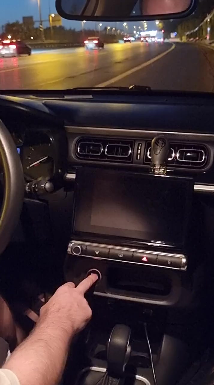 Problema crónico del motor en mi Citroen C3 y altos costos de reparación Portada de vídeo