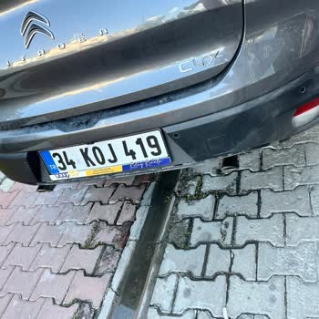 Citroen C4X Difusor Trasero Derretido por Contacto con el Escape