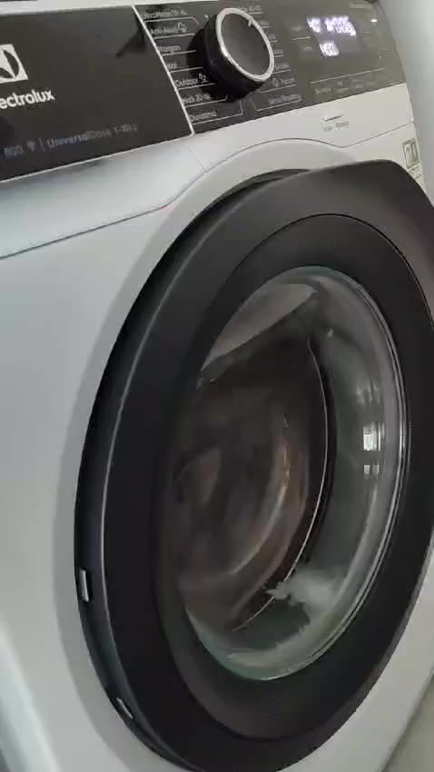 Problemas con la Lavadora Electrolux EW8F161PSTC Ignorados Pese a Solicitudes de Servicio Portada de vídeo