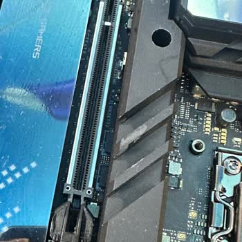 Asus x670 e Hero Placa Madre Error C5 - Problemas de Servicio