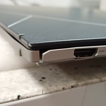 Problema de Garantía con Asus Zenbook S13 OLED por Daño en Envío