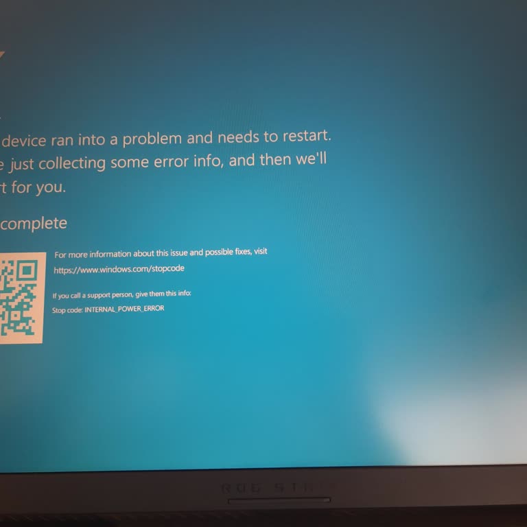Asus Rog Strix Laptop Error de Código de Parada