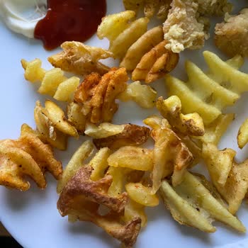 Pedido de Popeyes decepcionante - Comida rancia, artículos incorrectos