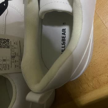 Pull & Bear: Recibí Zapatos Usados y Sucios en Mi Pedido