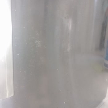 Mi refrigerador Profilo de acero inoxidable se oxida - Garantía denegada