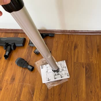 Karcher VC 7 con Tubo Metálico Abollado, Sin Respuesta Aún