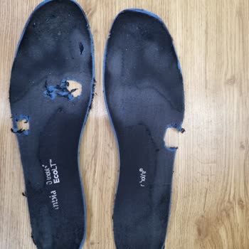 Columbia Zapatos Deformados en Las Suelas, Sin Solución