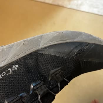 Columbia Facet 30 Outdry Zapatos Rasgados Después de 3 Años de Uso Ligero