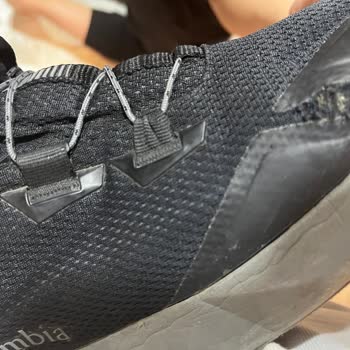 Columbia Facet 30 Outdry Zapatos Rasgados Después de 3 Años de Uso Ligero