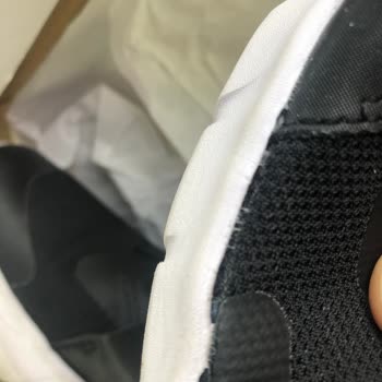 Deichmann Nike Zapatos Defectuosos y Problema de Garantía