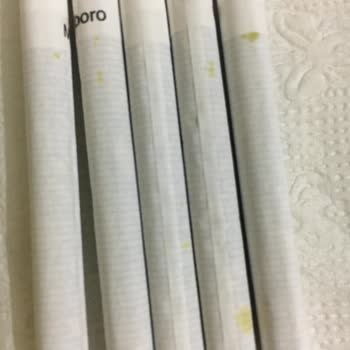 Marlboro Touch Blue: Cigarrillos a Medias y Mala Calidad de Papel