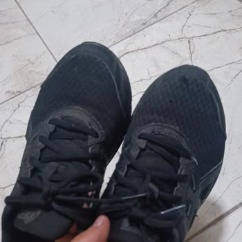 Asics Zapatos Se Desgastaron Rápidamente