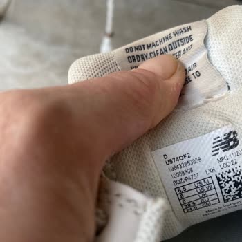 Calidad Decepcionante de New Balance: Desgaste Rápido y Servicio Irresponsivo