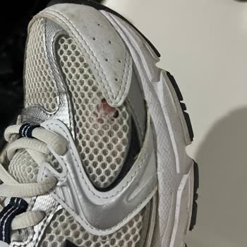 Mis New Balance 530 se Desgastaron en 4 Meses. Mallas Completamente Rotas