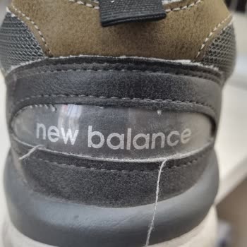 New Balance Zapatos Deformados en 4 Meses y Mala Atención al Cliente