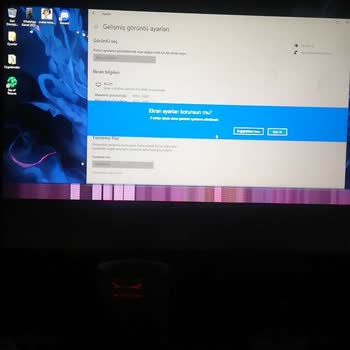Acer Nitro RG271P 27" Monitor con Problemas de Distorsión en la Pantalla