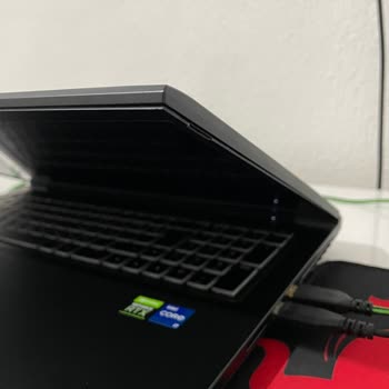 Problemas con el marco de mi Monster Tulpar T7 v20.5