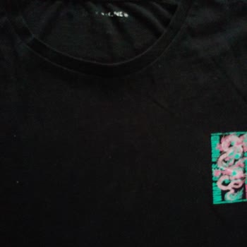 Jack & Jones: Camiseta encogida y mala atención al cliente